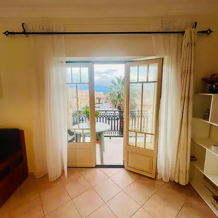 2 Bed Appartment, Close To The Appartement *